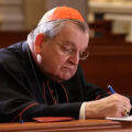 Cardinal_Burke